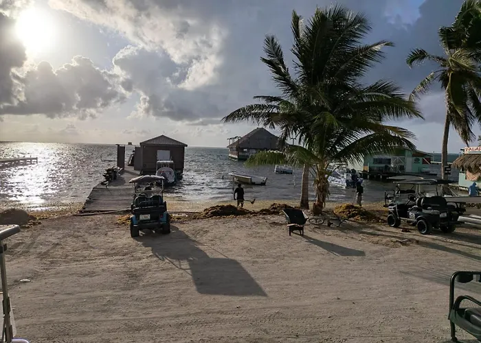 Sandbar Beachfront & Restaurant *