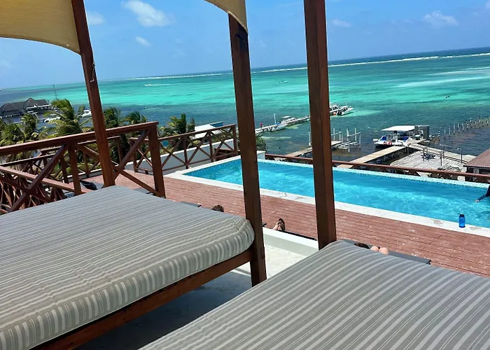 Sandbar Beachfront Hotel & Hostel Restaurant San Pedro (Ambergris Caye)