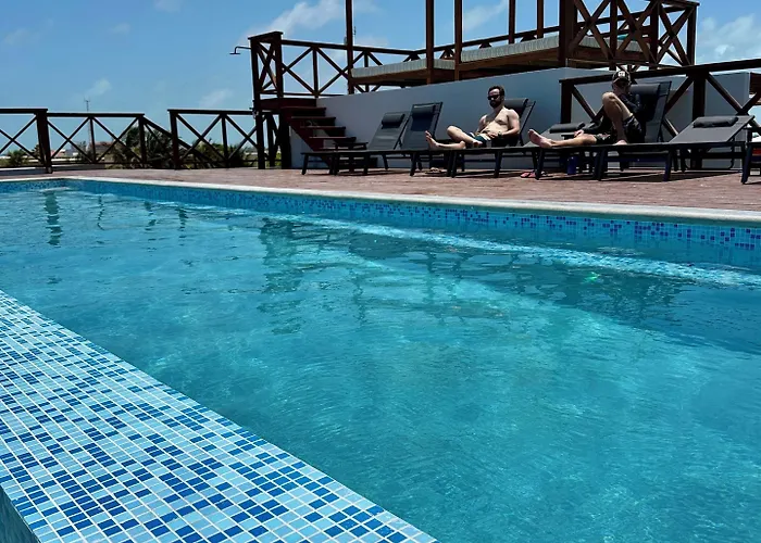 Sandbar Beachfront Hotel & Hostel Restaurant * San Pedro (Ambergris Caye)