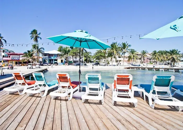 Hostel Sandbar Beachfront Hotel & Hostel Restaurant San Pedro (Ambergris Caye)